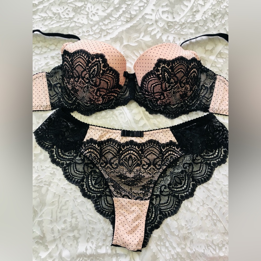 Women’s Sexy Lingerie Set - Picture 2 of 8